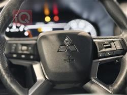 ميتسوبيشي اوتلاندر